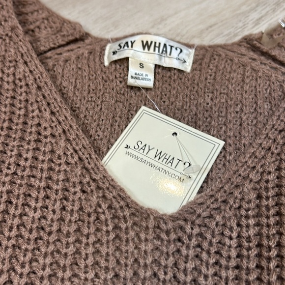 NWT Women’s Say What? Brown Chunky Knit Long Sleeve V-Neck Sweater Dress / Small - Picture 4 of 7